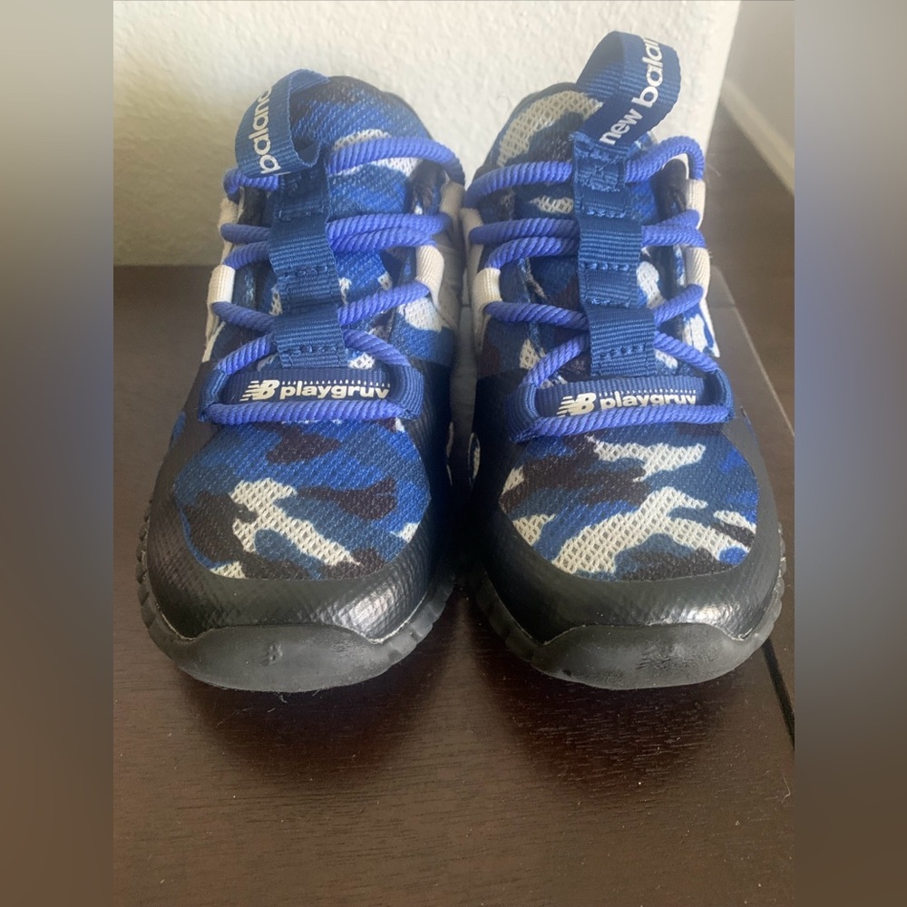Boy's Shoes New Balance Kids Playgruv v2 Bungee (Little Kid) size 10.5 wide EUC - Picture 8 of 9